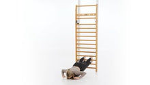 Laden und Abspielen von Videos im Galerie-Viewer, NOHrD | gerippte Wand - Nussbaum