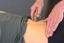 Lade das Bild in den Galerie-Viewer, Masszázs pálca - kőrisfa | rollholz